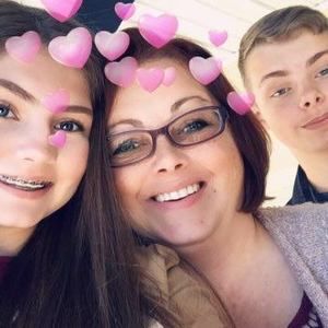 Meet your Posher, Bonnie